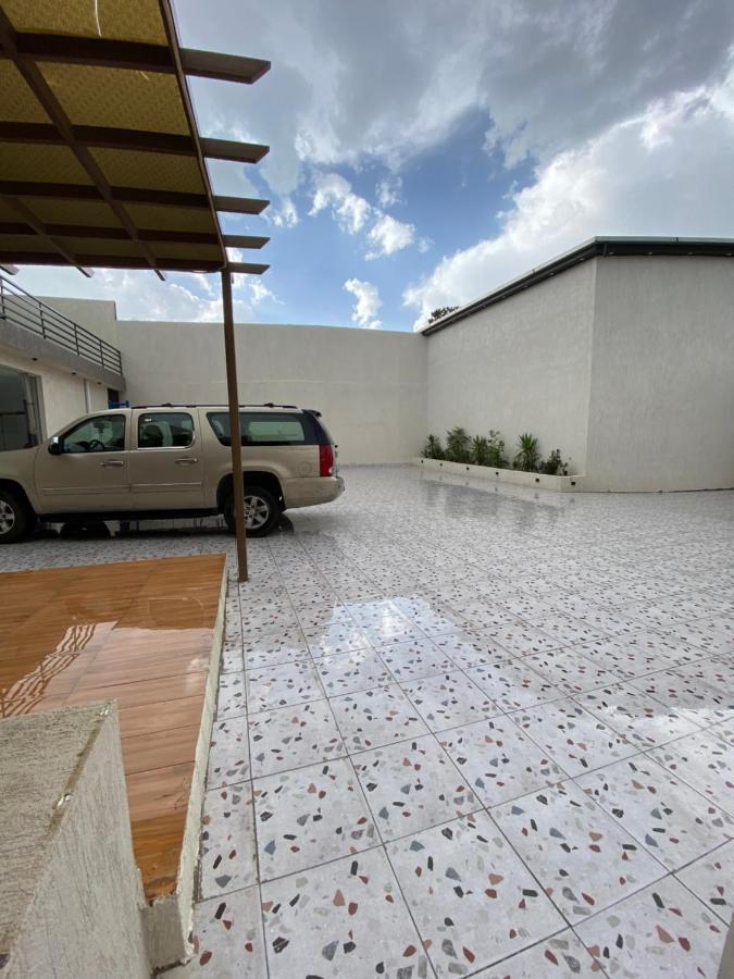 فيلا هابي نايت Villa Ash Shafā Bagian luar foto